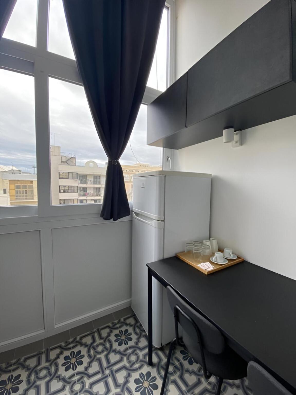 Bari Landlord 242 - Central Station Apartments Bagian luar foto